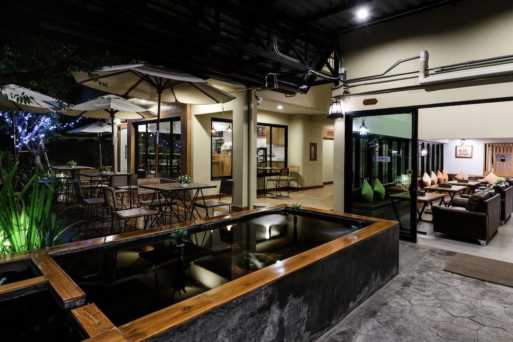 Hotel Oldtown Chiangmai Boutique à Chiang Mai Extérieur photo